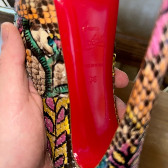 Christian LOUBOUTIN ~ Real PYTHON open toes Bianca Pumps ~ US: 6;EU:36*AUTHENTIC - Picture 7 of 9